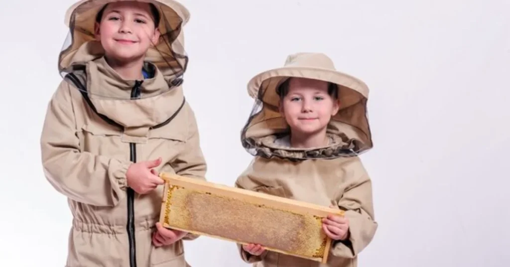 CHILDREN'S BEE SUITS