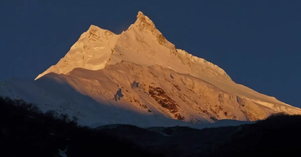 Manaslu Circuit Trek