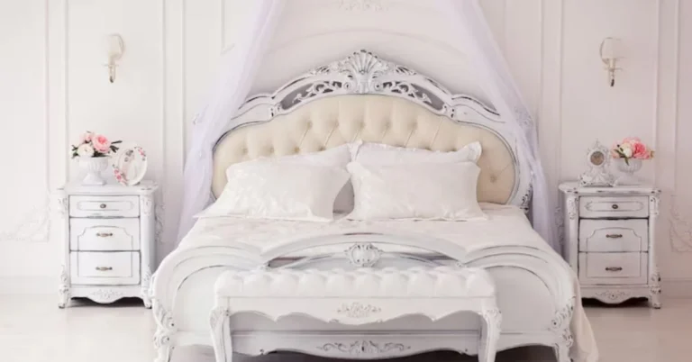 Sleigh Bed