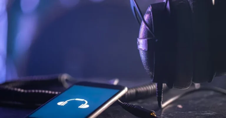 Anchor 2.0 introduces a dynamic multi-track editing interface that rivals standalone software.