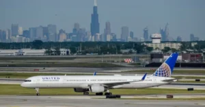 One such case that stirred interest among aviation enthusiasts and the general public alike was the emergency diversion of United Airlines Flight UA770.