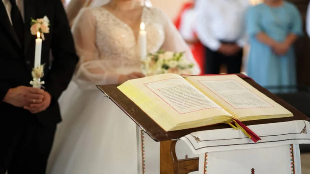 A Complete Christian Wedding Ceremony Script for Your Big Day