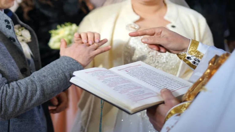 Wedding Vows for Older Couples How to Write Yours